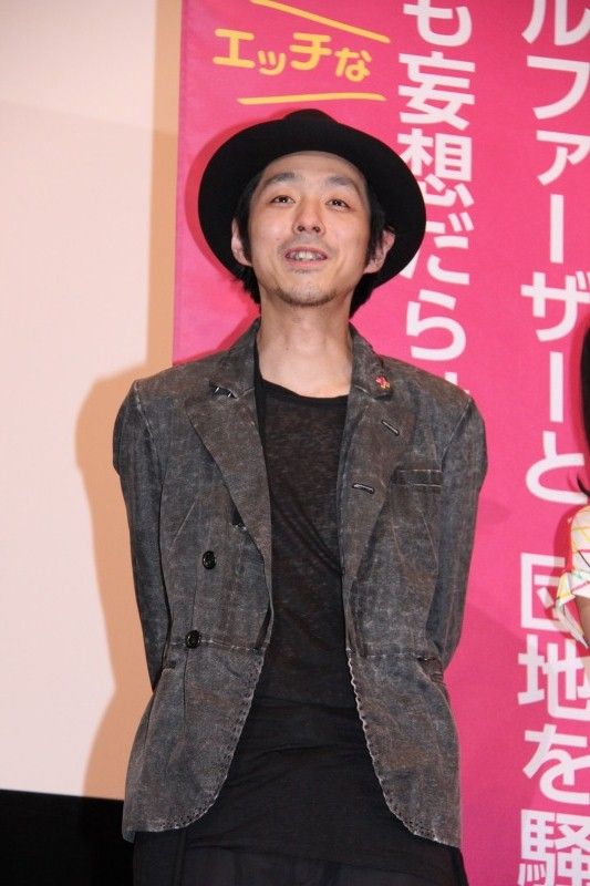 草なぎ剛、自ら「ツヨポン」連発で会場爆笑！ さらに坂井真紀から大人の色気も大絶賛？　画像ギャラリー：フォトギャラリー