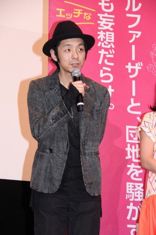 草なぎ剛、自ら「ツヨポン」連発で会場爆笑！ さらに坂井真紀から大人の色気も大絶賛？　画像ギャラリー（7枚目）