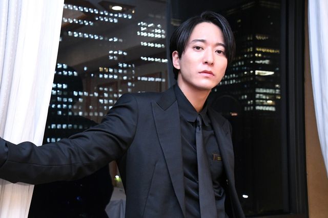 浅香航大のクールな表情！『あなたの番です　劇場版』インタビューカット：フォトギャラリー