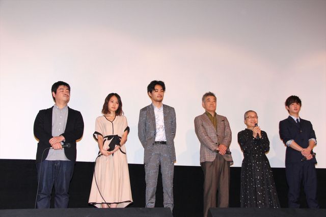 松田龍平、千葉雄大にちょっかい出したくなる！映画『モヒカン故郷に帰る』東京プレミア上映会フォトギャラリー（12枚目）