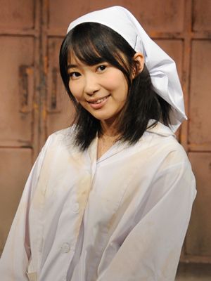 映画初主演を飾るAKB48指原莉乃、役柄の衣装で