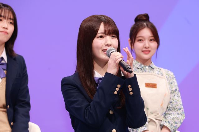 乃木坂46・賀喜遥香＆筒井あやめ、プラモデル組み立て対決に挑戦！ドラマ「量産型ルカ」記者会見（6枚目）