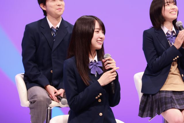 乃木坂46・賀喜遥香＆筒井あやめ、プラモデル組み立て対決に挑戦！ドラマ「量産型ルカ」記者会見（11枚目）