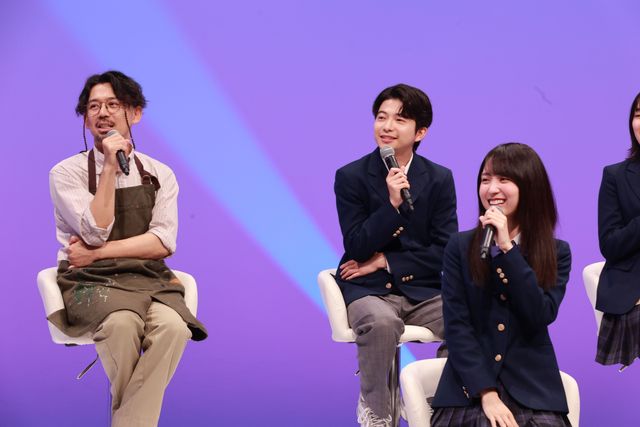 乃木坂46・賀喜遥香＆筒井あやめ、プラモデル組み立て対決に挑戦！ドラマ「量産型ルカ」記者会見（12枚目）