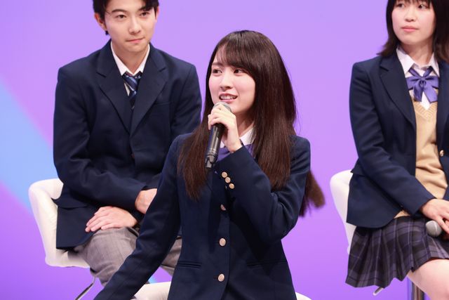 乃木坂46・賀喜遥香＆筒井あやめ、プラモデル組み立て対決に挑戦！ドラマ「量産型ルカ」記者会見（16枚目）