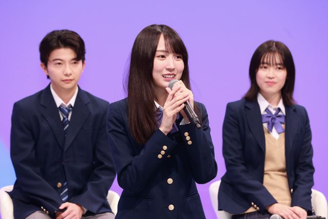 乃木坂46・賀喜遥香＆筒井あやめ、プラモデル組み立て対決に挑戦！ドラマ「量産型ルカ」記者会見（35枚目）