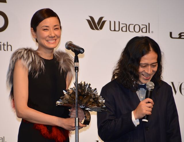 広瀬すず＆吉田羊、美の共演！ピース又吉・綾部も登場「VOGUE JAPAN Women of the Year 2015」ギャラリー（21枚目）