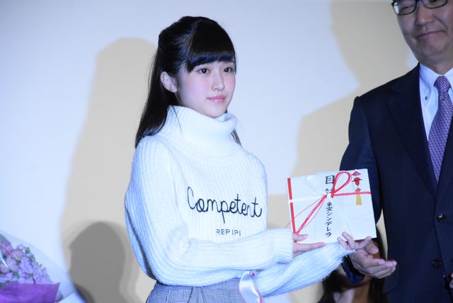 ポスト長澤まさみの東宝シンデレラ8代目は大阪出身の15歳美少女！　山崎紘菜も落ち着きぶりを絶賛　画像ギャラリー（13枚目）