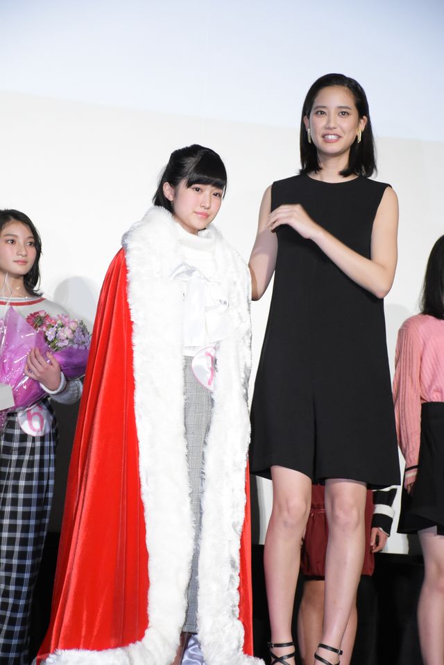 ポスト長澤まさみの東宝シンデレラ8代目は大阪出身の15歳美少女！　山崎紘菜も落ち着きぶりを絶賛　画像ギャラリー（14枚目）