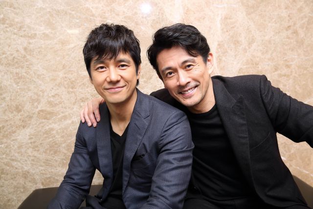 イチャイチャ！西島秀俊＆内野聖陽、仲良しショット：フォトギャラリー