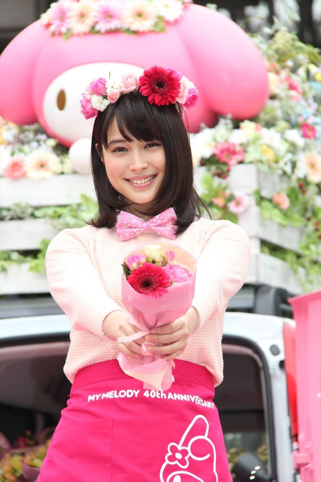 広瀬アリス、夢だったお花屋さんに（14枚目）