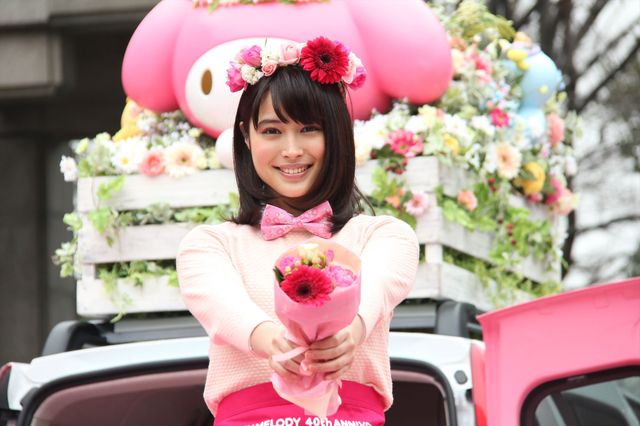 広瀬アリス、夢だったお花屋さんに（17枚目）