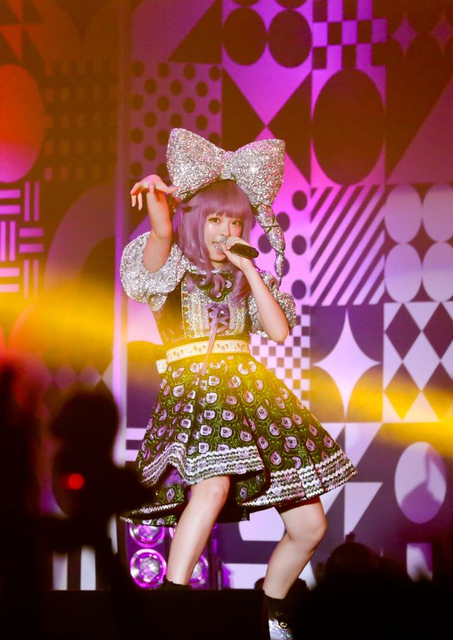 きゃりーぱみゅぱみゅに海外ファン7,000人が熱狂！　画像ギャラリー（10枚目）