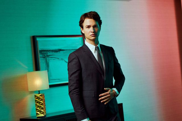 アンセル・エルゴートの来日撮り下ろしカット（2枚目）