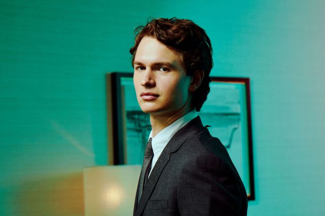 アンセル・エルゴートの来日撮り下ろしカット（7枚目）