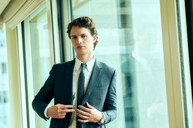 アンセル・エルゴートの来日撮り下ろしカット（14枚目）