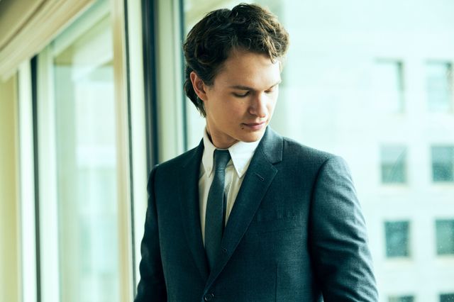 アンセル・エルゴートの来日撮り下ろしカット（19枚目）