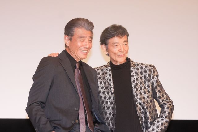 言葉詰まらせ…舘ひろし＆柴田恭兵、思い出詰まった丸の内TOEIで舞台挨拶（2枚目）