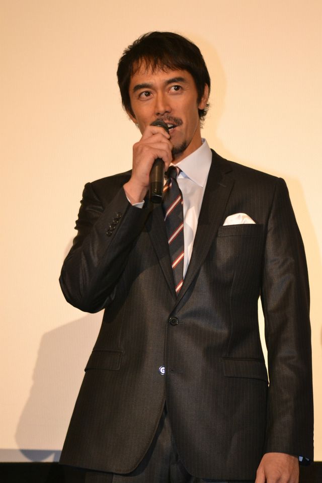 阿部寛、30歳の成人式で恋愛観や生き方を熱く語る！ 画像ギャラリー（2枚目）