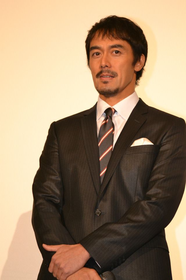 阿部寛、30歳の成人式で恋愛観や生き方を熱く語る！ 画像ギャラリー（5枚目）