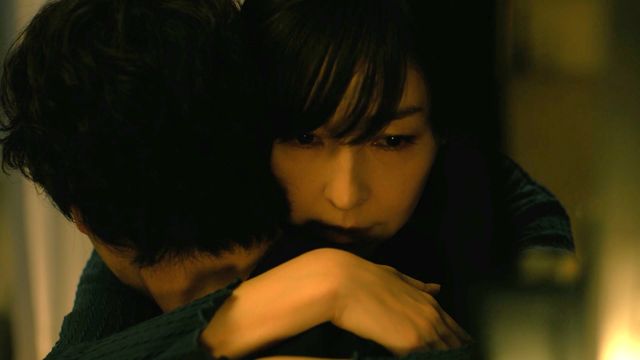 「魔物」麻生久美子＆塩野瑛久、今度は車中で…第4話場面写真（7枚目）