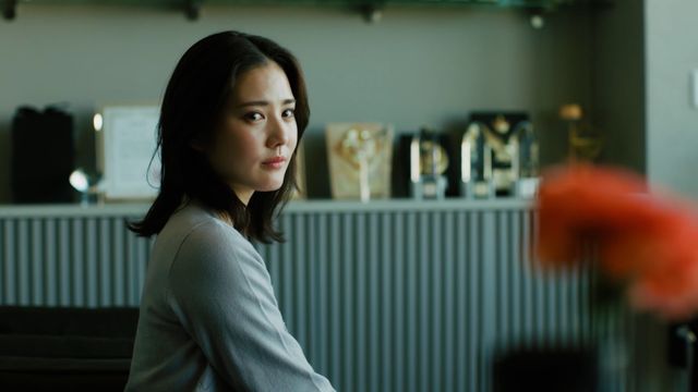 「魔物」麻生久美子＆塩野瑛久、今度は車中で…第4話場面写真（11枚目）