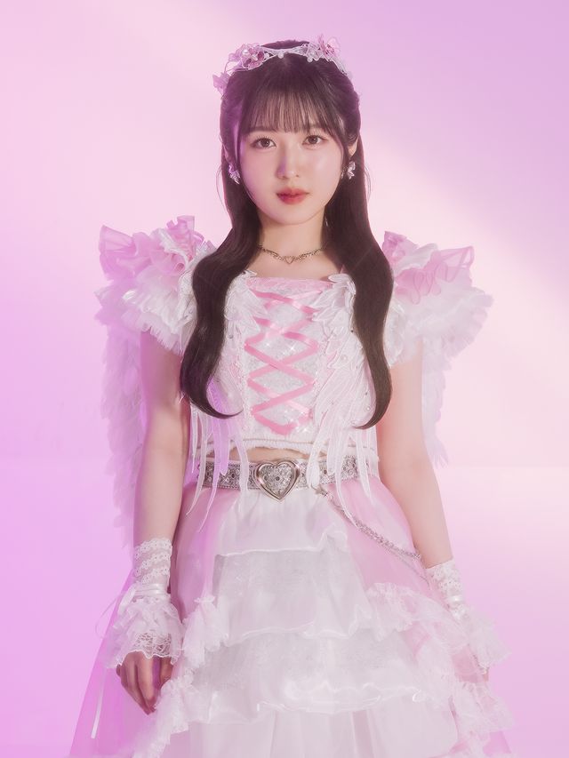 コンセプトは“Kawaii Rock”！6人組新アイドル「Straight Angeli」のメンバーたち：フォトギャラリー