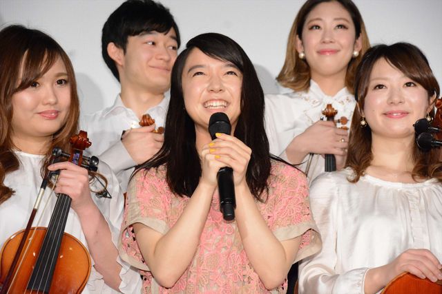 上白石萌音、『ラ・ラ・ランド』英語楽曲を圧倒的な歌唱力で生披露！　画像ギャラリー（7枚目）