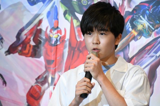キャスト集合！『セイバー＋ゼンカイジャー　スーパーヒーロー戦記』初日舞台あいさつ（25枚目）