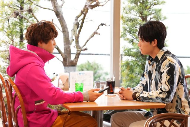 ガヴ＆ヴァレンがボッカ大統領に挑む！「仮面ライダーガヴ」第43話場面カット（3枚目）