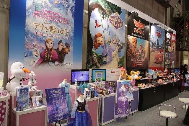 黄金のダース・ベイダーに刮目せよ！「DISNEY EXPO JAPAN 2014」フォトギャラリー（25枚目）
