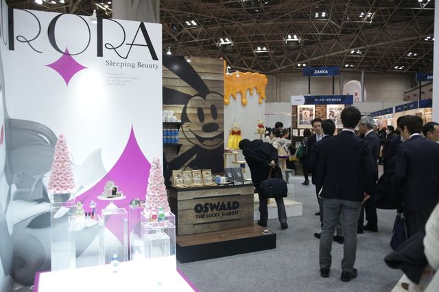 黄金のダース・ベイダーに刮目せよ！「DISNEY EXPO JAPAN 2014」フォトギャラリー（30枚目）