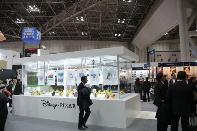 黄金のダース・ベイダーに刮目せよ！「DISNEY EXPO JAPAN 2014」フォトギャラリー（32枚目）