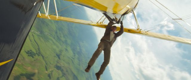 映画『ミッション：インポッシブル／ファイナル・レコニング』でのトム・クルーズ