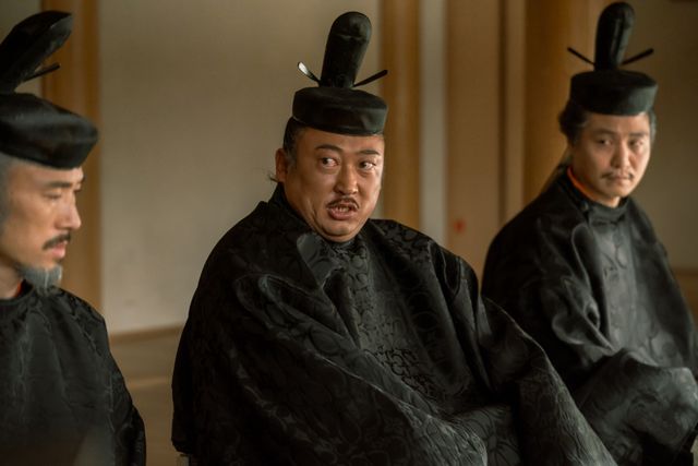 実資ブチ切れ！「刀伊の入寇」巡り対立「光る君へ」第47回場面写真：フォトギャラリー