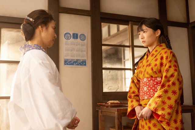 はる（石田ゆり子）が現実の厳しさを説く…「虎に翼」第5回の場面写真（3枚目）