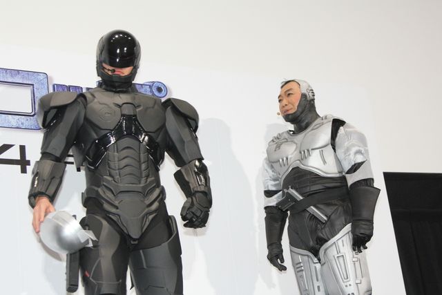 コロッケ、ロボコップとダンス対決！フォトギャラリー（16枚目）