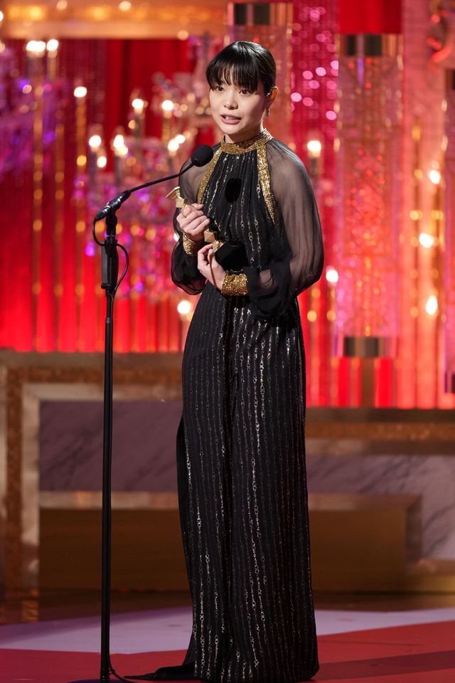 有村架純、安藤サクラ、永野芽郁ら女優陣のドレス姿が美しい！（68枚目）