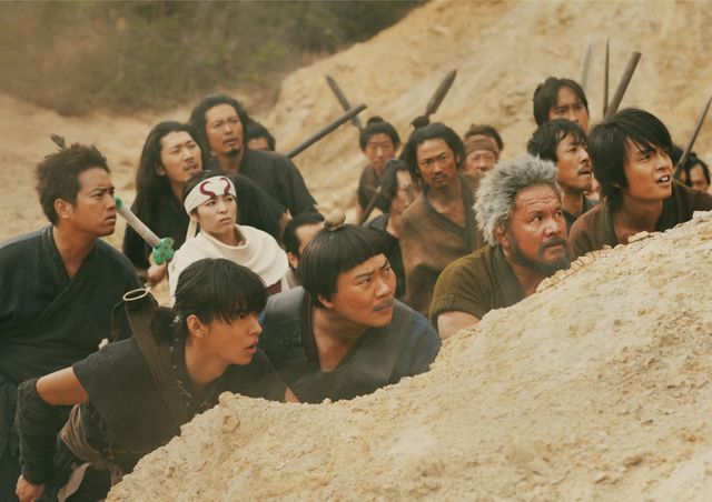 山崎賢人、吉沢亮、大沢たかおら『キングダム　運命の炎』新場面写真6点（6枚目）