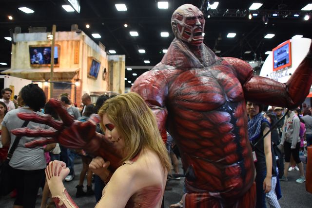 「進撃の巨人」にバットマンスーツ、豪華コスプレもたくさん！コミコン2015フォトギャラリー（2枚目）