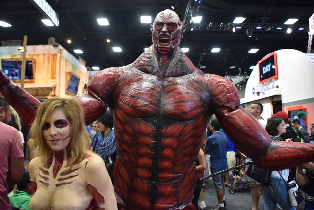 「進撃の巨人」にバットマンスーツ、豪華コスプレもたくさん！コミコン2015フォトギャラリー（3枚目）