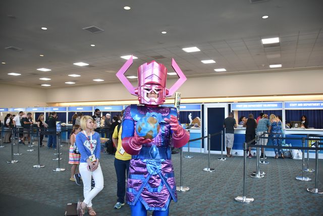 「進撃の巨人」にバットマンスーツ、豪華コスプレもたくさん！コミコン2015フォトギャラリー（39枚目）