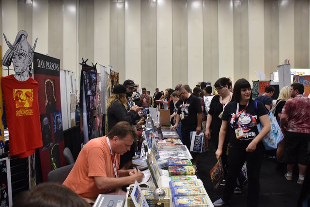 「進撃の巨人」にバットマンスーツ、豪華コスプレもたくさん！コミコン2015フォトギャラリー（48枚目）