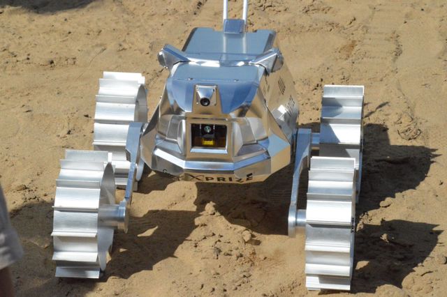 鳥取砂丘がまるでSF映画の舞台！「au × HAKUTO MOON CHALLENGE」フィールド試験フォトギャラリー（2枚目）