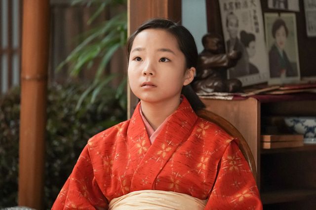 バレてしまい…「ブギウギ」第3回の場面写真：フォトギャラリー