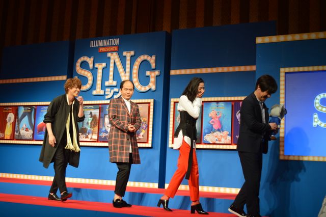 内村光良に「マモとマモーの共演ができてうれしい」とアピールする宮野真守　映画『SING／シング』日本語吹き替え版完成報告会フォトギャラリー（9枚目）
