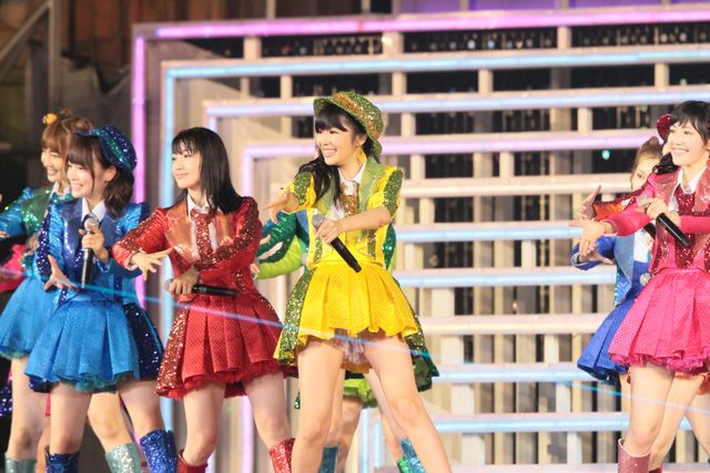 「AKB48・2013真夏のドームツアー～まだまだ、やらなきゃいけないことがある～」大阪・京セラドーム公演ギャラリー（20枚目）