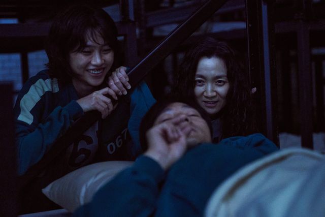 韓国ドラマ「イカゲーム」メイキング写真（5枚目）