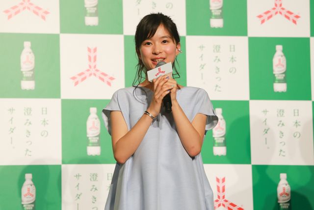 福士蒼汰と芳根京子が兄妹！高田純次は父親！三ツ矢サイダー新CMイベント写真ギャラリー（8枚目）