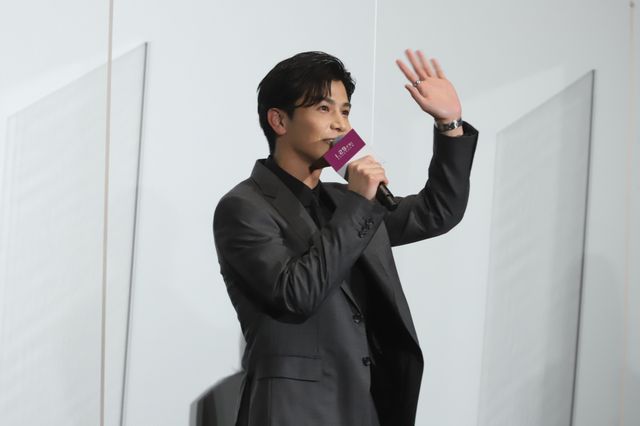 岩田剛典、新田真剣佑ら山田杏奈のバースデーをお祝い！（9枚目）